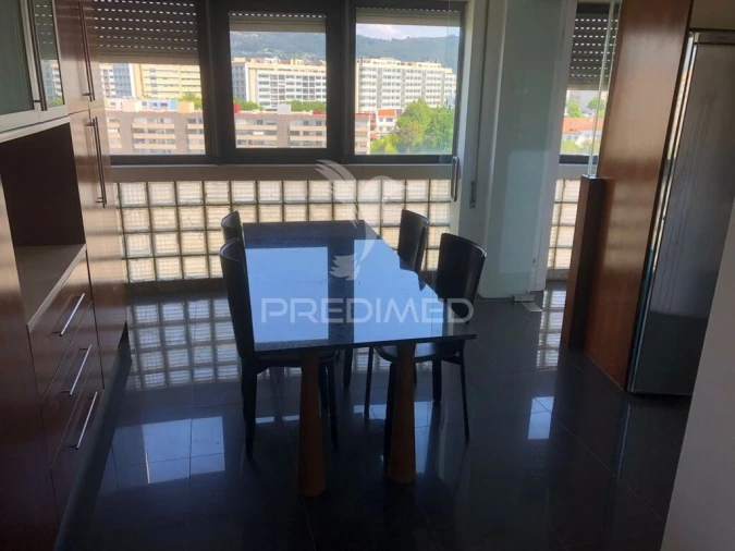 Apartamento T4 para Venda em São Vicente (Braga) Foto 4