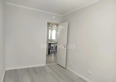 Apartamento T2 para Venda em Benfica