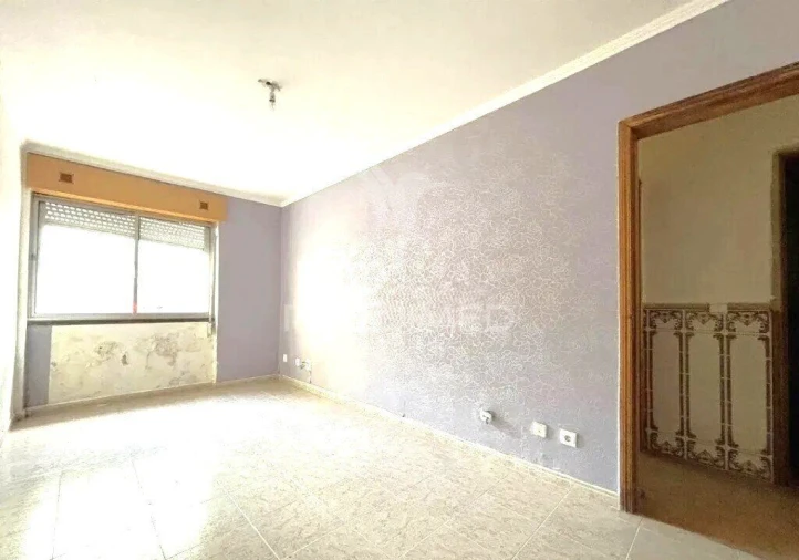 Apartamento T2 para Venda em Benfica Foto 11