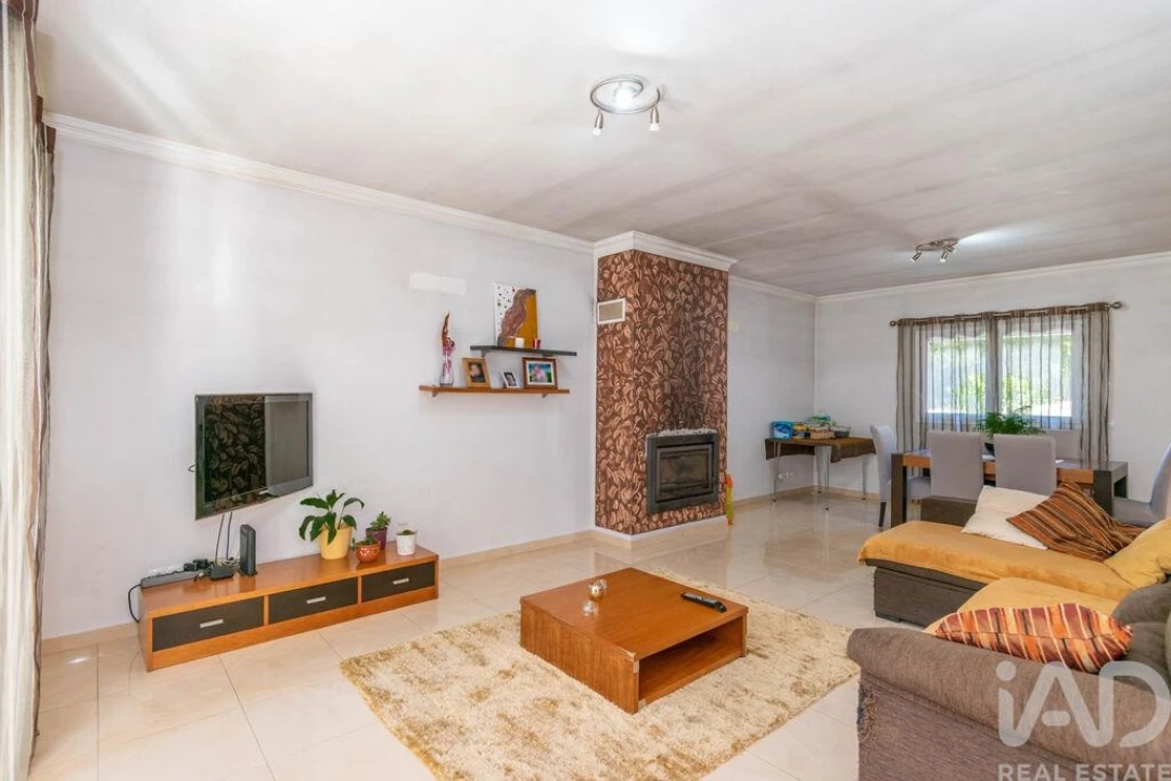 Moradia T3 para Venda em Marrazes e Barosa Foto 7