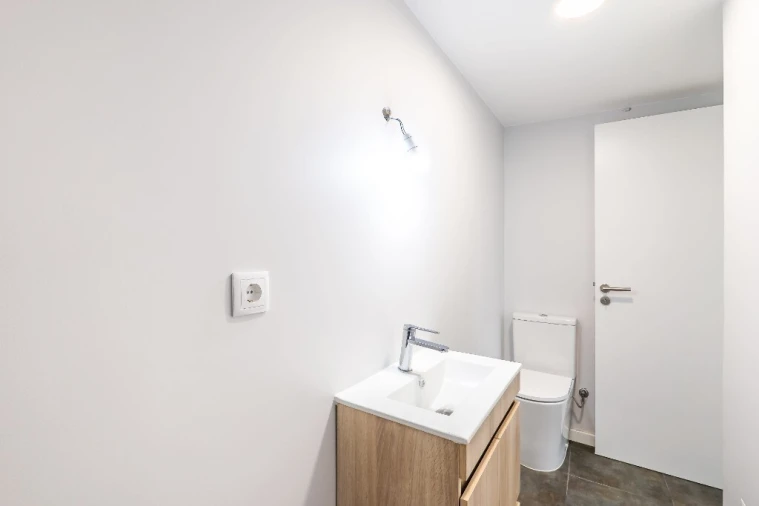 Apartamento T1 para Venda em Funchal (Santa Maria Maior) Foto 9