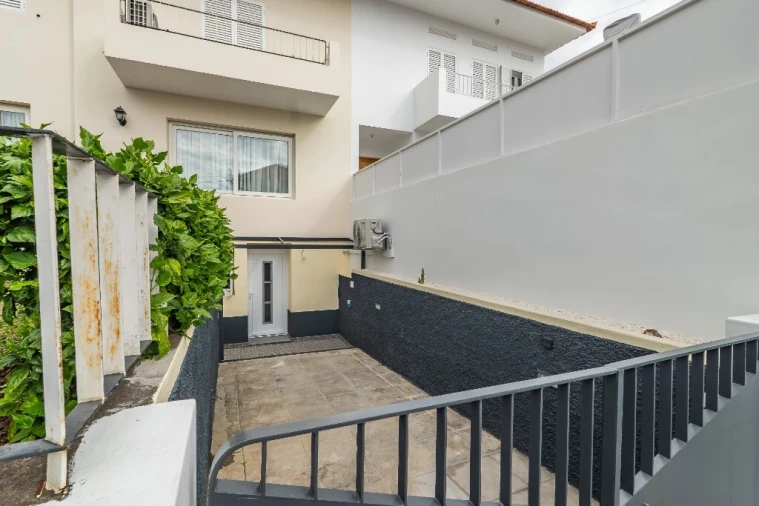 Apartamento T1 para Venda em Funchal (Santa Maria Maior) Foto 48