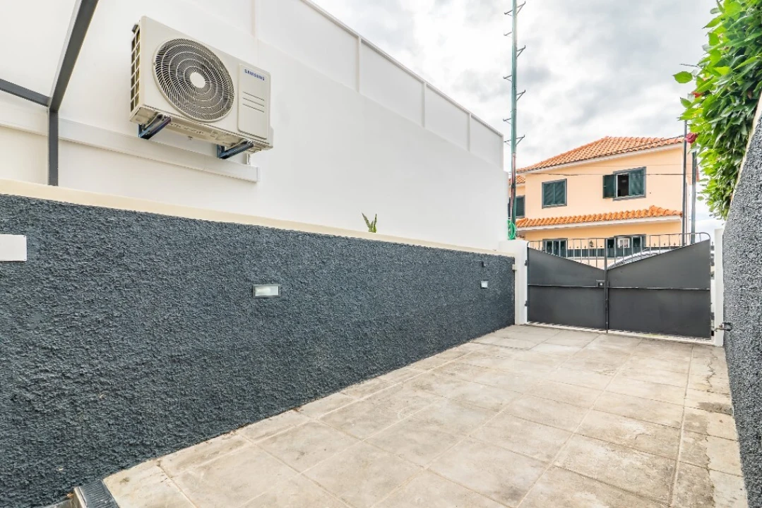 Apartamento T1 para Venda em Funchal (Santa Maria Maior) Foto 42