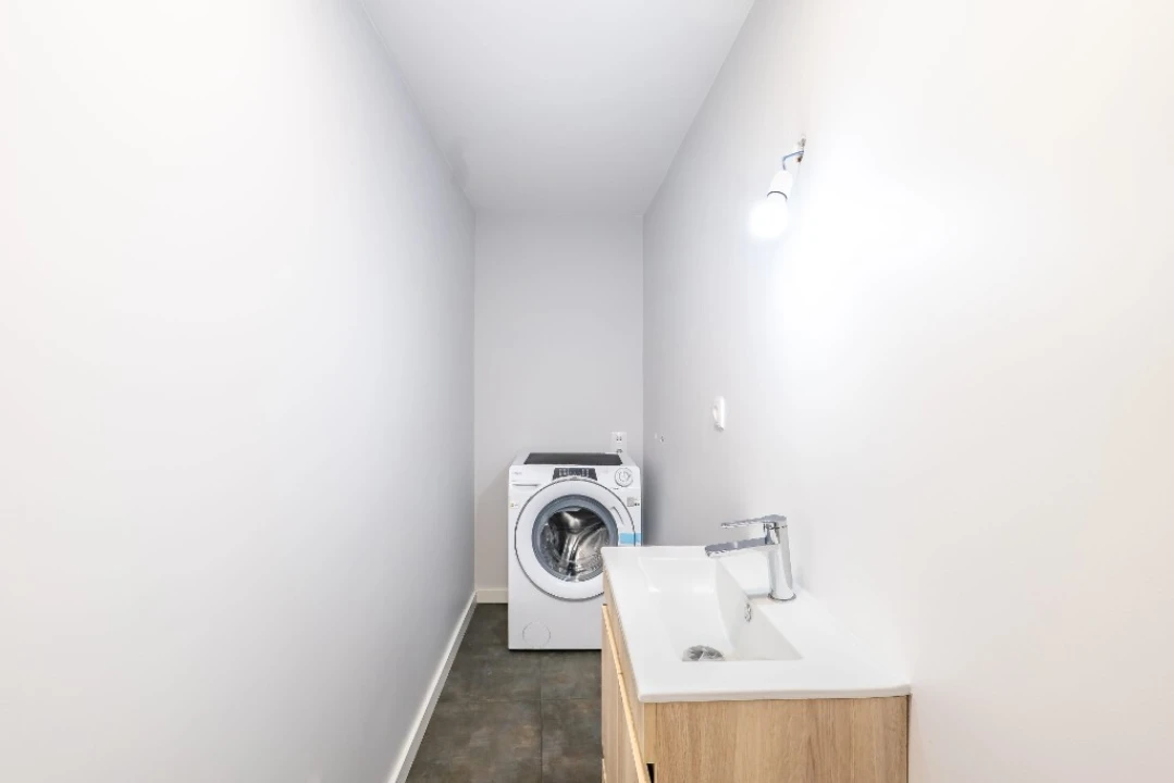 Apartamento T1 para Venda em Funchal (Santa Maria Maior) Foto 8