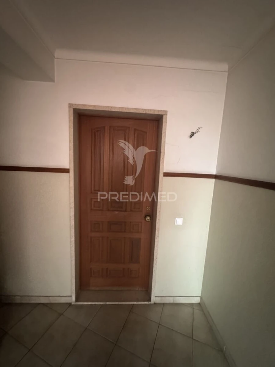 Loja para Venda em Arrimal e Mendiga Foto 4