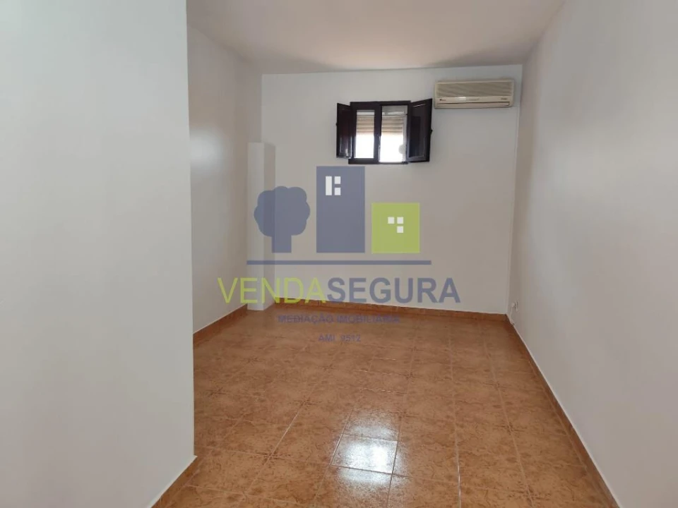 Moradia T2 para Venda em Safara e Santo Aleixo da Restauração Foto 17