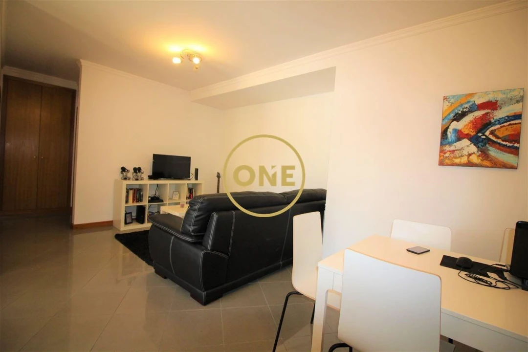 Apartamento T1 para Venda em Vila Nova de Famalicão e Calendário Foto 3