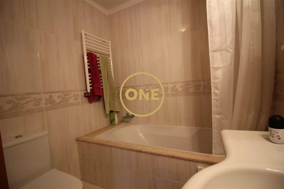 Apartamento T1 para Venda em Vila Nova de Famalicão e Calendário Foto 8