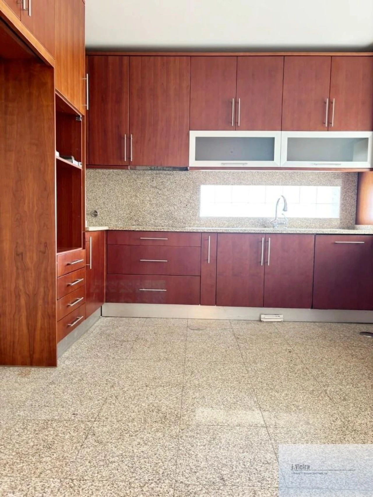 Moradia T4 para Venda em Serzedo e Perosinho Foto 18