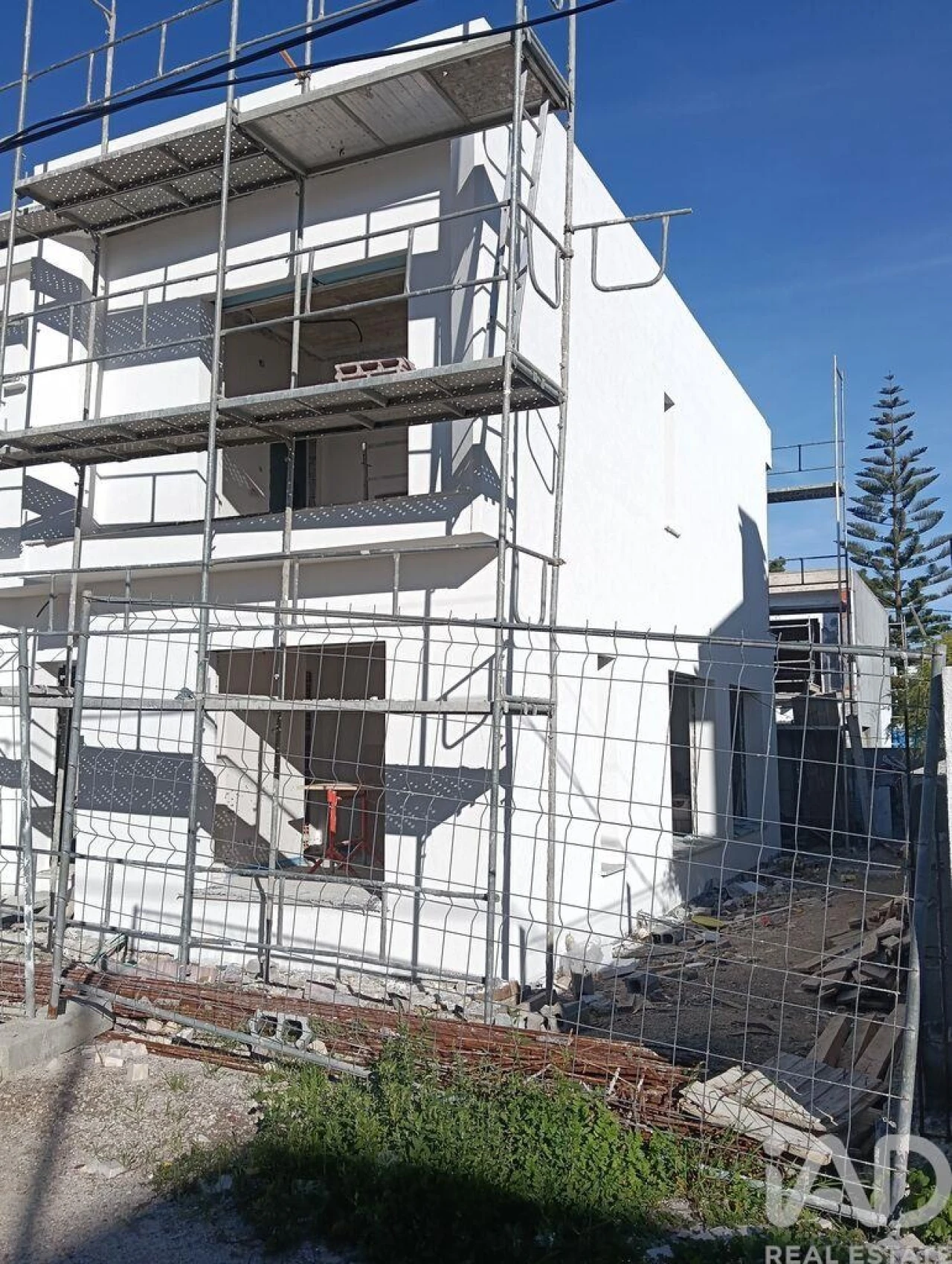 Moradia T4 para Venda em Charneca de Caparica e Sobreda Foto 4