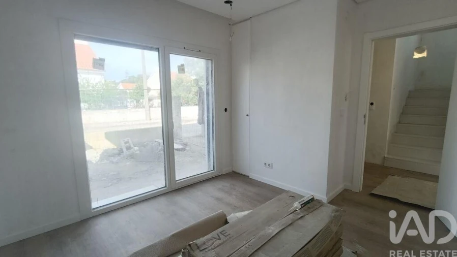 Moradia T4 para Venda em Charneca de Caparica e Sobreda Foto 6