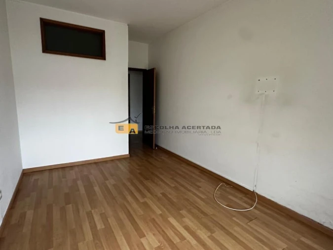 Apartamento T2 para Venda em Rio Tinto Foto 10