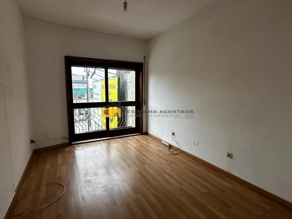 Apartamento T2 para Venda em Rio Tinto Foto 13