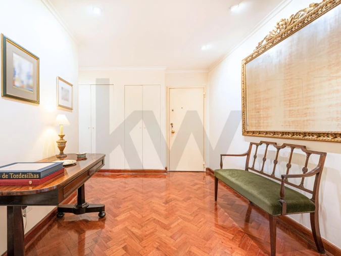 Apartamento T3 para Venda em Arroios Foto 2