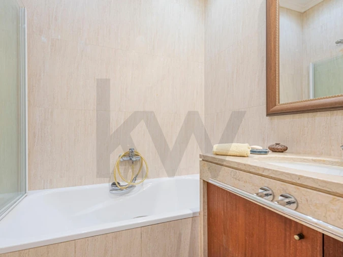 Apartamento T3 para Venda em Arroios Foto 22