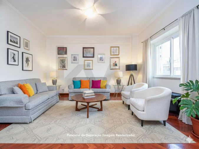 Apartamento T3 para Venda em Arroios Foto 1