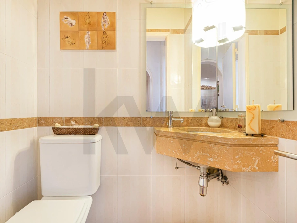 Apartamento T3 para Venda em Arroios Foto 11