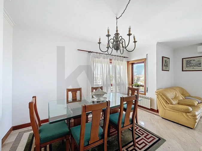 Apartamento T4 para Venda em Romeira e Várzea Foto 6