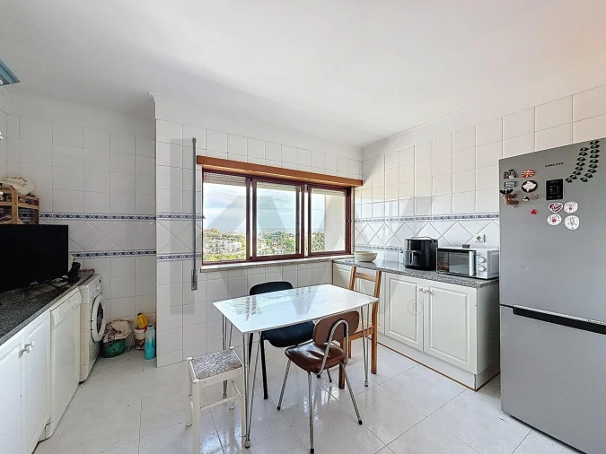 Apartamento T4 para Venda em Romeira e Várzea Foto 10