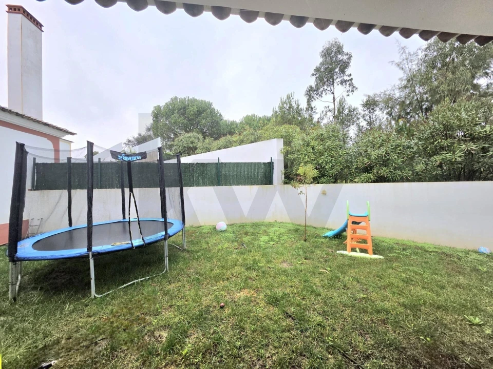 Moradia T4 para Venda em Carvalhal Foto 13