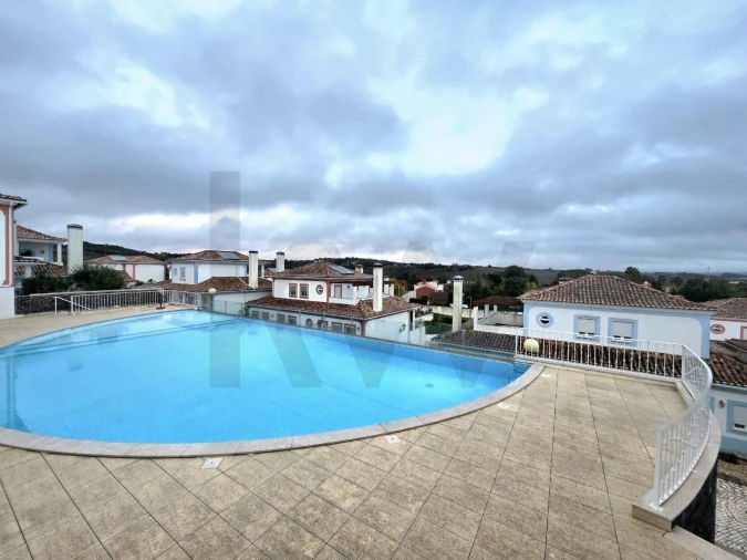 Moradia T4 para Venda em Carvalhal Foto 44