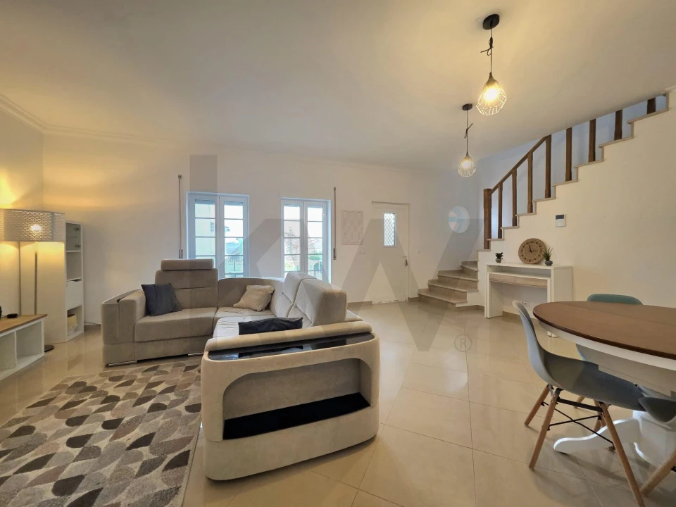 Moradia T4 para Venda em Carvalhal Foto 10