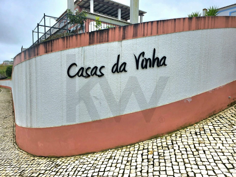 Moradia T4 para Venda em Carvalhal Foto 49