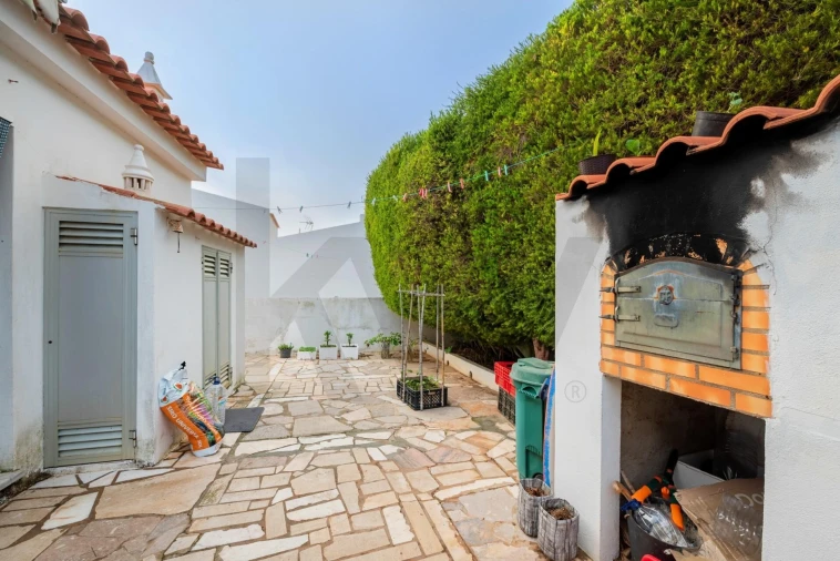 Moradia T4 para Venda em Vila de Sagres Foto 26