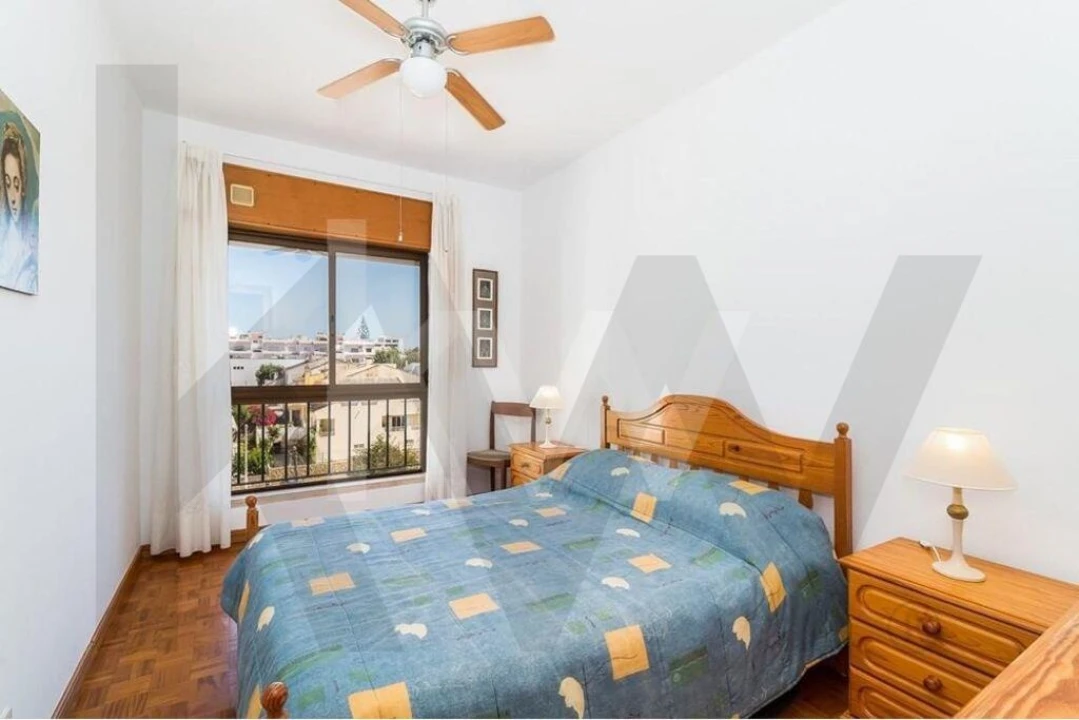 Apartamento T2 para Arrendamento em Alvor Foto 8