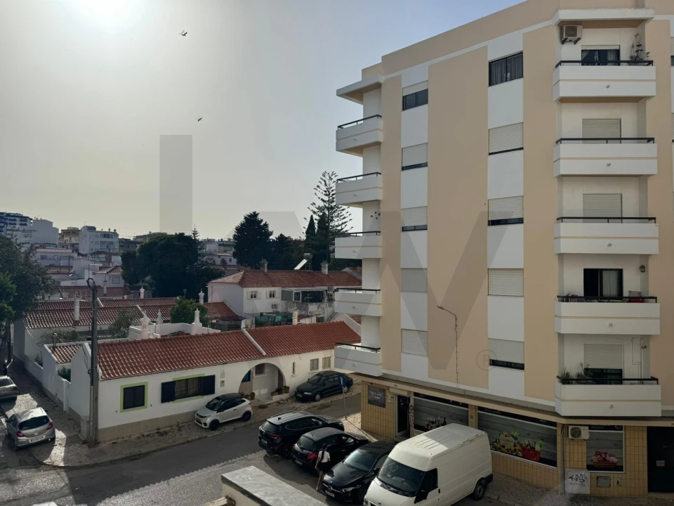 Apartamento T4 para Venda em Portimão Foto 1
