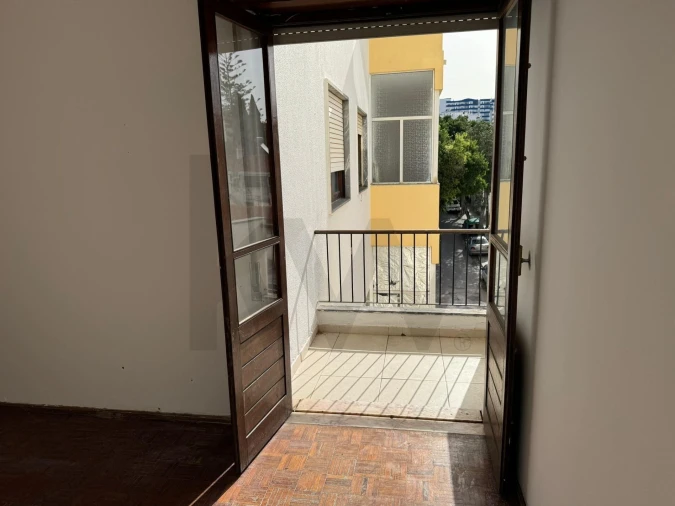 Apartamento T4 para Venda em Portimão Foto 21
