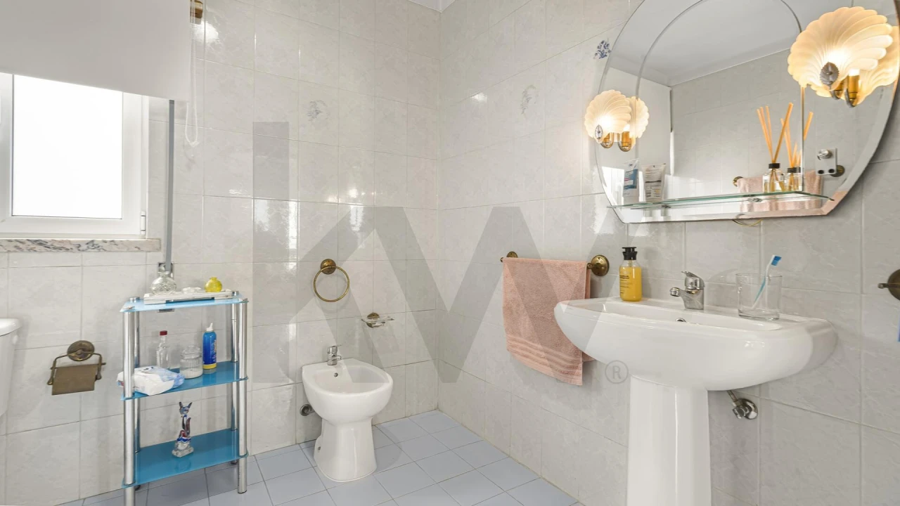 Moradia T4 para Venda em Marinha Grande Foto 11