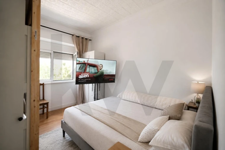 Apartamento T2 para Venda em Alfragide Foto 4