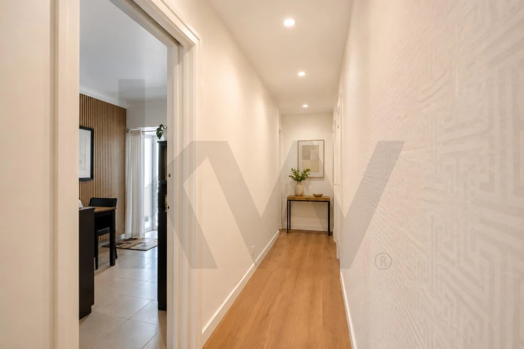 Apartamento T2 para Venda em Alfragide Foto 2