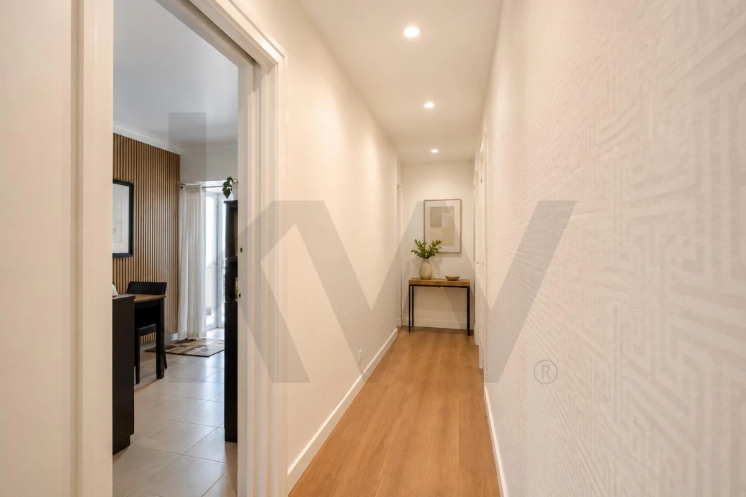Apartamento T2 para Venda em Alfragide Foto 2