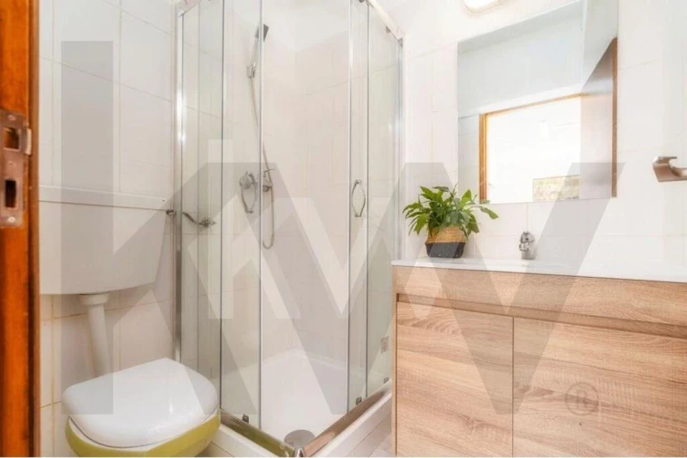 Armazém para Venda em Faro (Sé e São Pedro) Foto 14