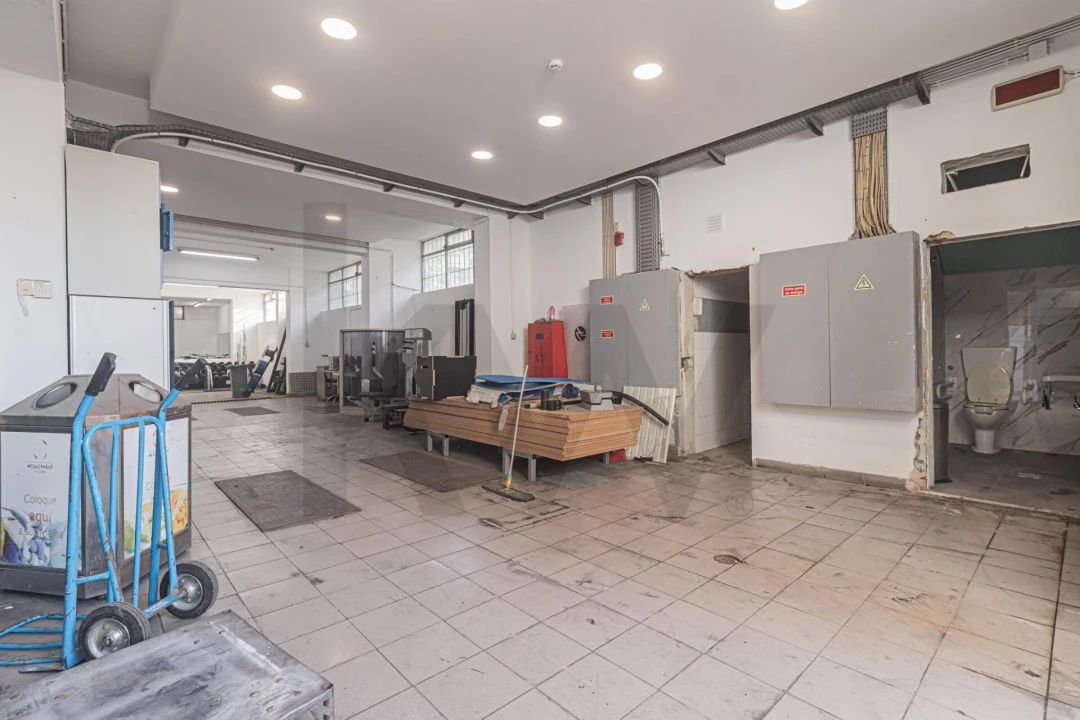 Garagem para Venda em Mina de Água Foto 8