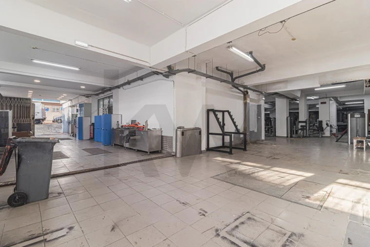 Garagem para Venda em Mina de Água Foto 12