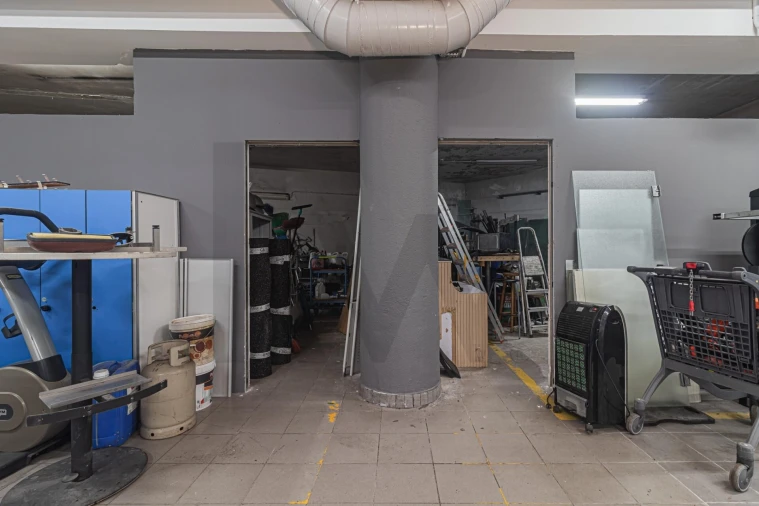 Garagem para Venda em Mina de Água Foto 21