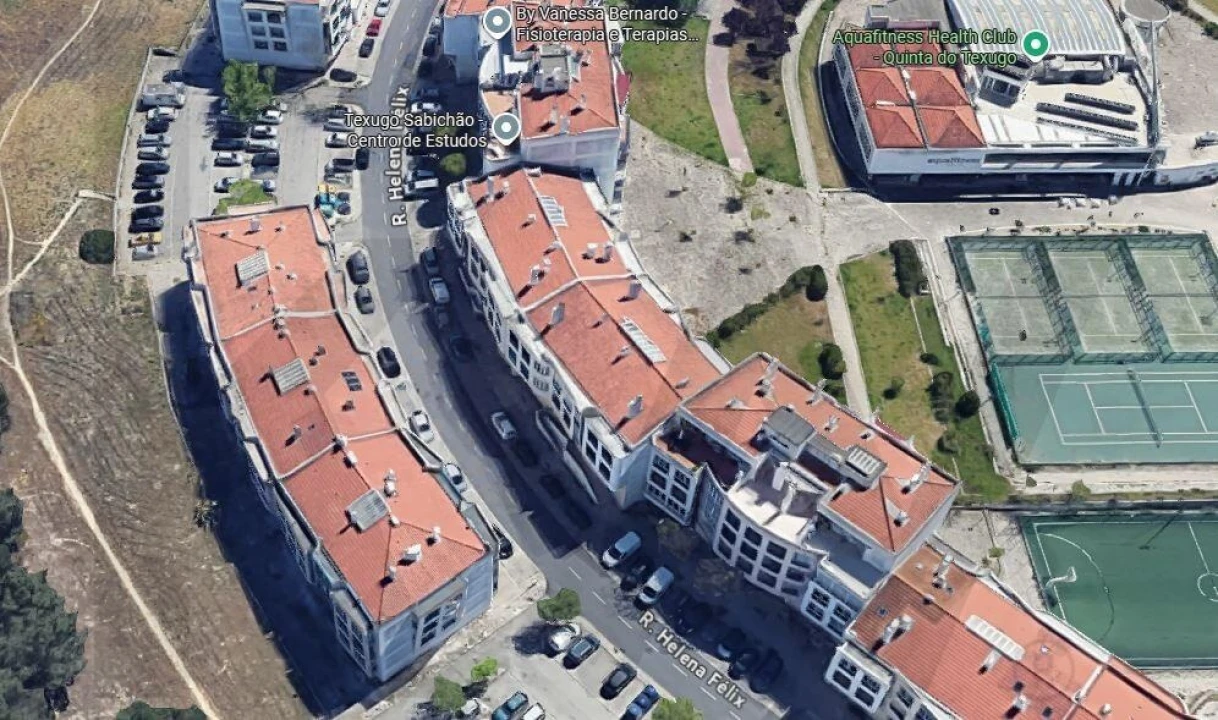 Apartamento T2 para Venda em Charneca de Caparica e Sobreda Foto 17