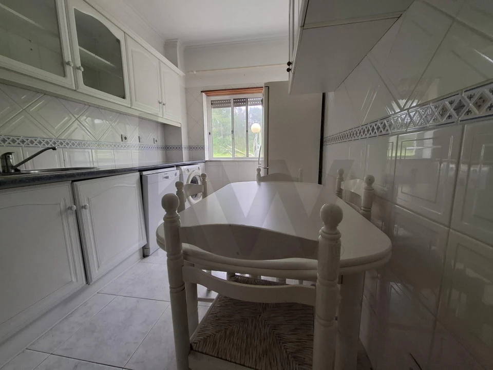 Apartamento T2 para Venda em Charneca de Caparica e Sobreda Foto 11
