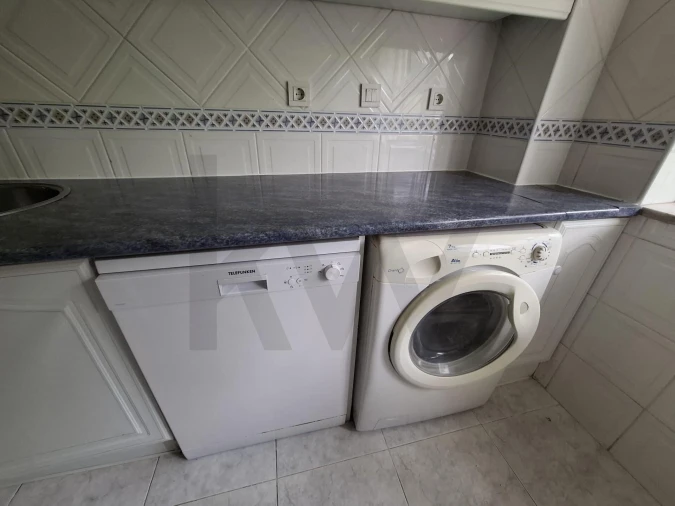 Apartamento T2 para Venda em Charneca de Caparica e Sobreda Foto 10