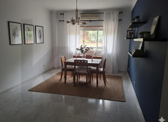 Apartamento T2 para Venda em Charneca de Caparica e Sobreda Foto 3