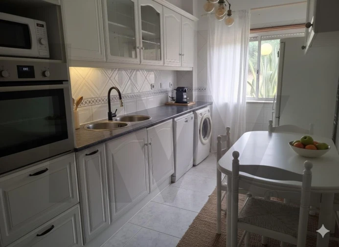 Apartamento T2 para Venda em Charneca de Caparica e Sobreda Foto 7