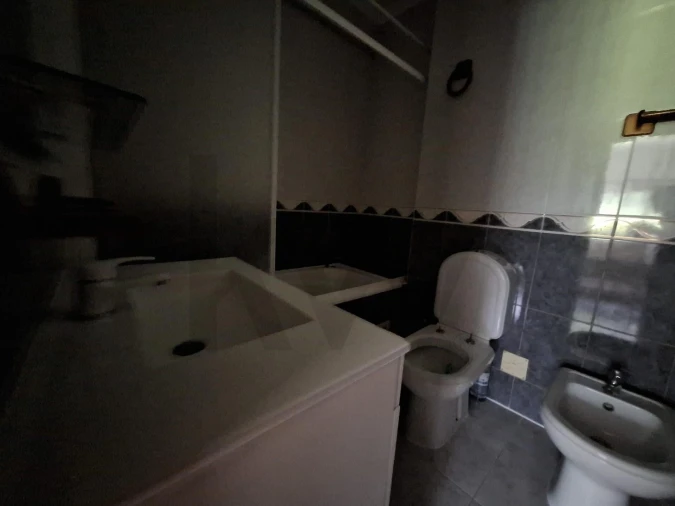 Apartamento T2 para Venda em Charneca de Caparica e Sobreda Foto 23