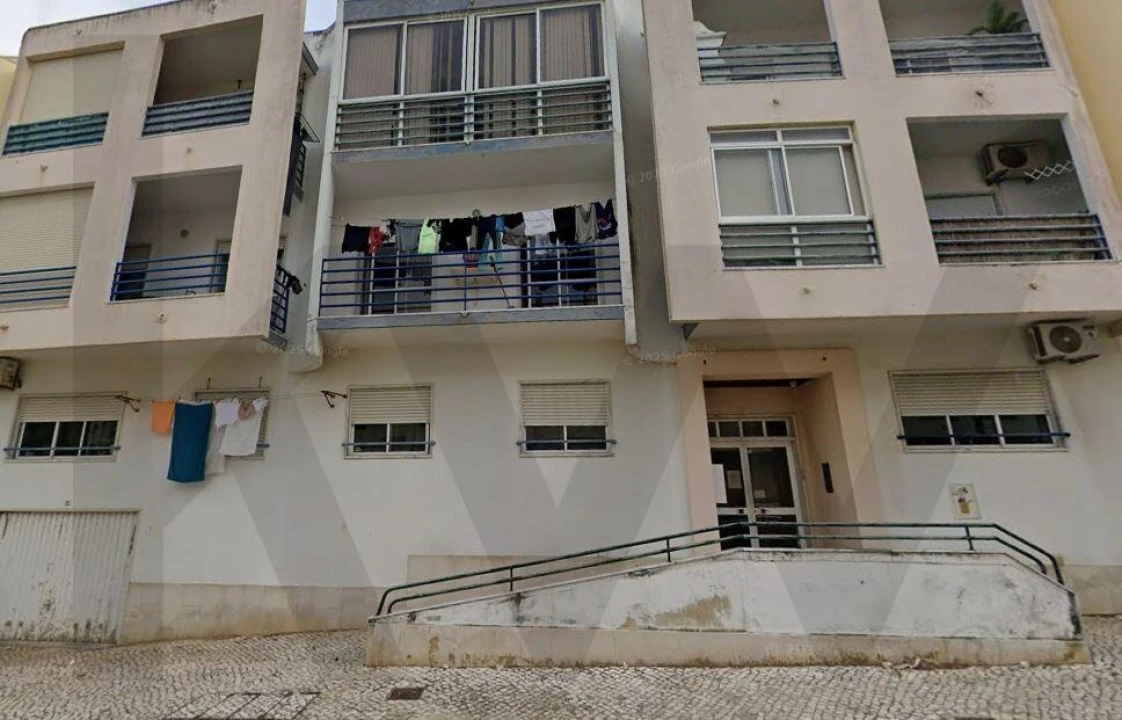 Apartamento T2 para Venda em Charneca de Caparica e Sobreda Foto 1