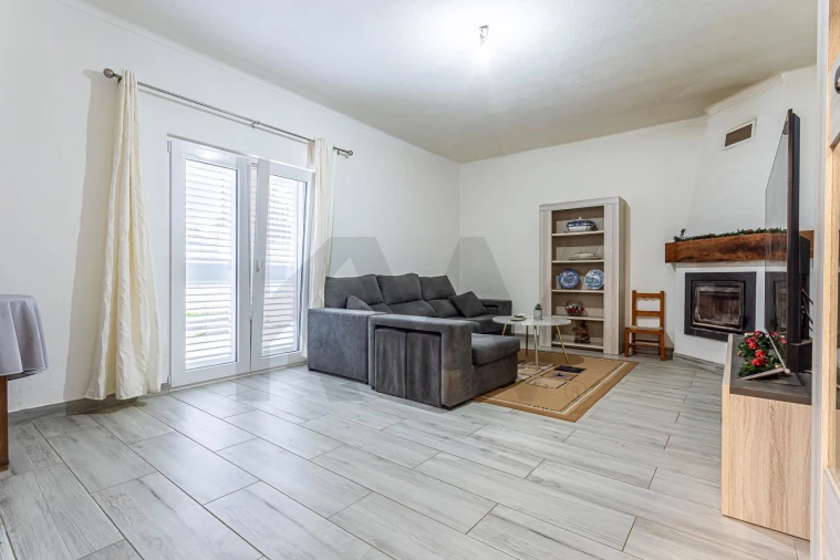 Moradia T3 para Venda em Cabrela Foto 15