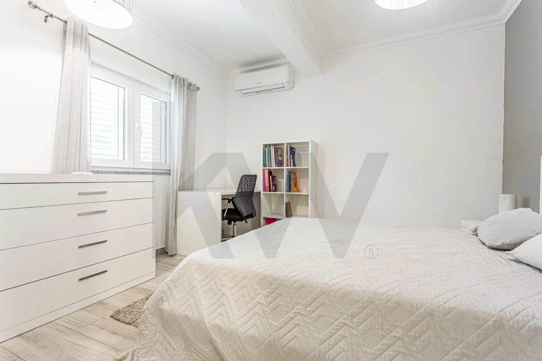 Moradia T3 para Venda em Cabrela Foto 23