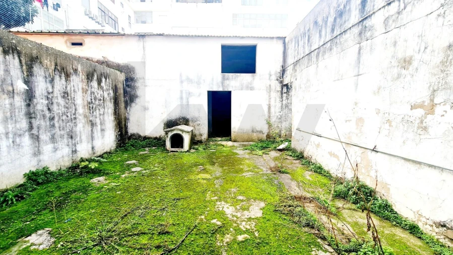 Armazém para Venda em Armação de Pera Foto 8