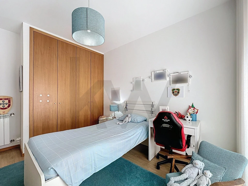 Apartamento T3 para Venda em Oliveira do Douro Foto 29